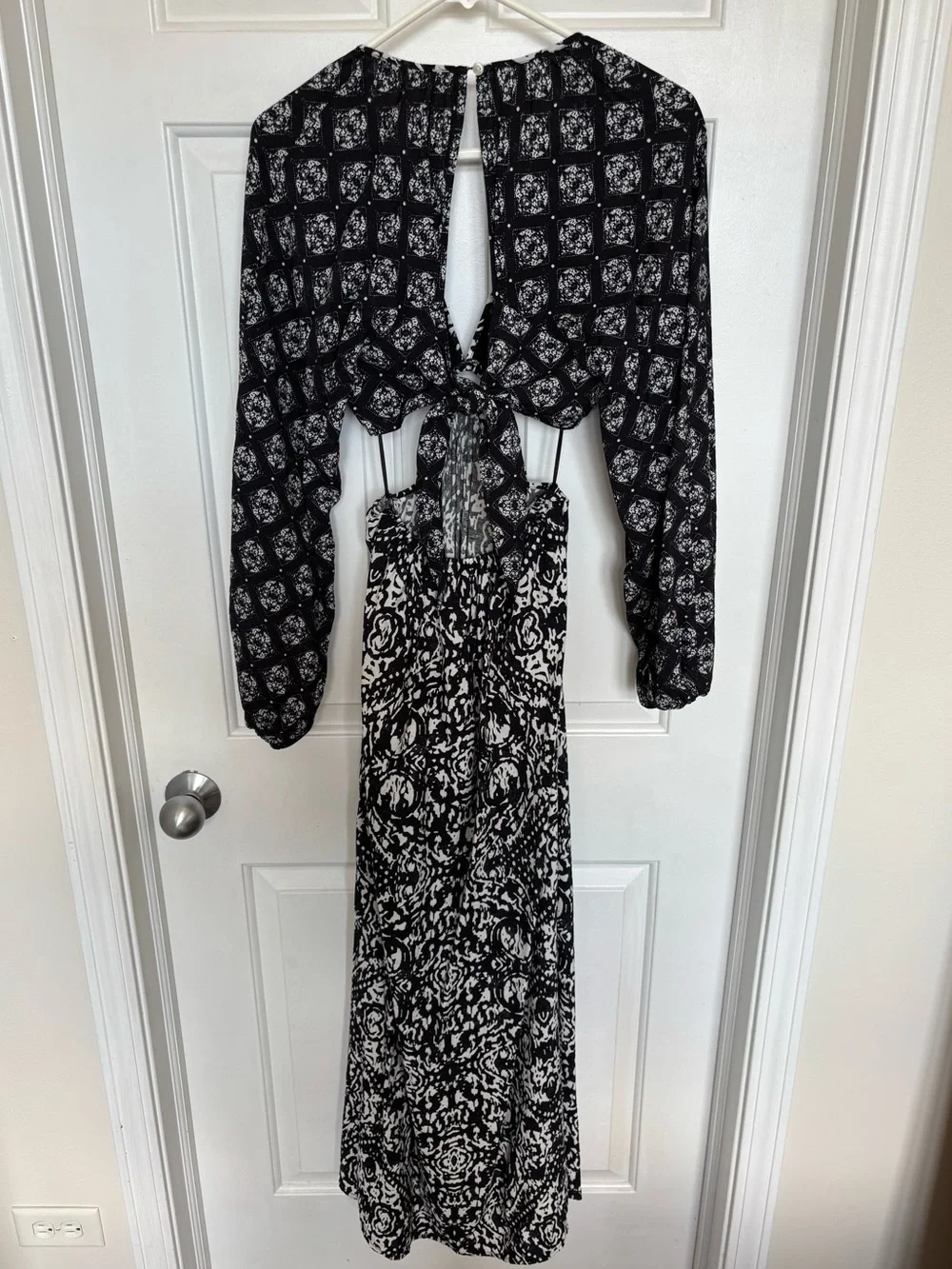 Abercrombie Cutout Plunge Maxi Dress